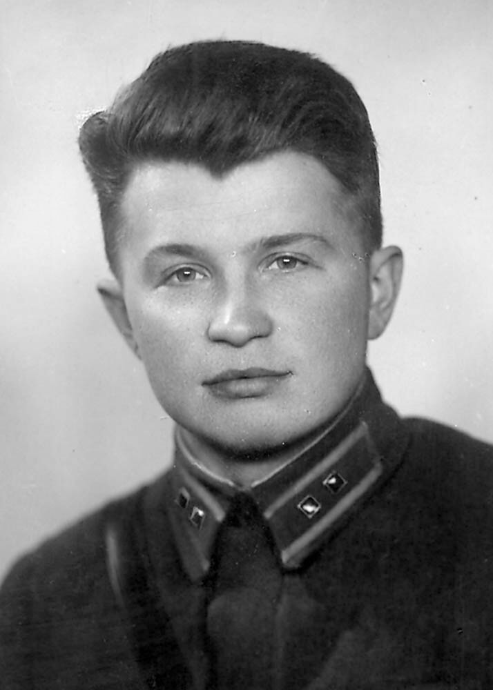 1939 год. Михаил Березкин — сотрудник разведпункта при погранотряде Киевского особого военного округа.