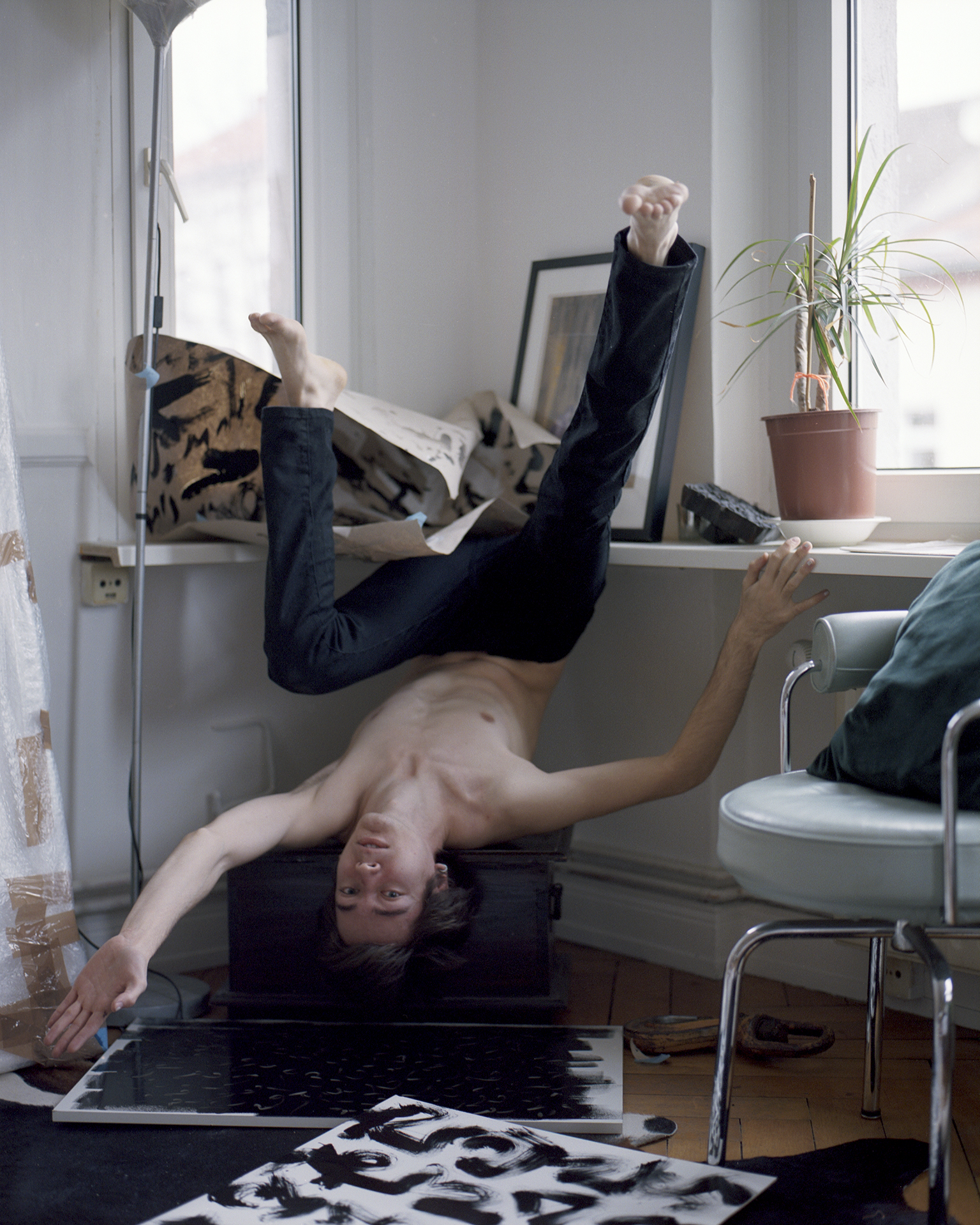 Internetda mast talabaning sikishini tomosha qiling Xakerlar Moskvada pornografiya korsatishdi