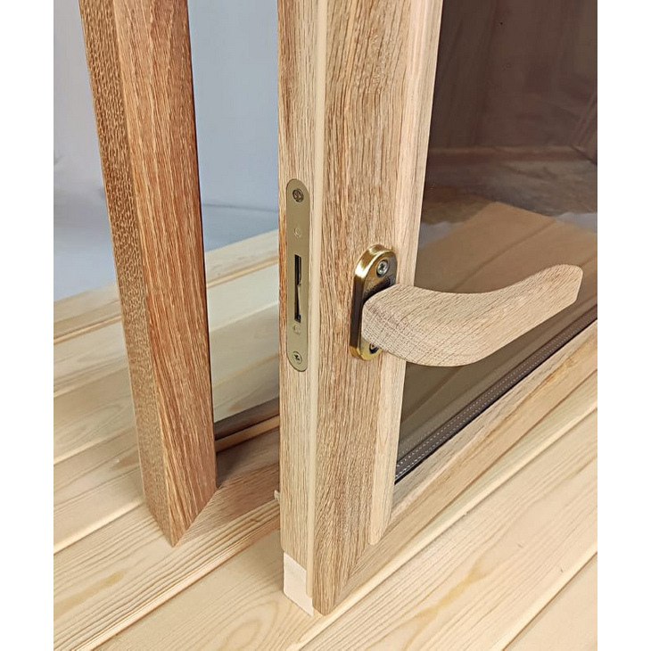  Окно дубовое премиум