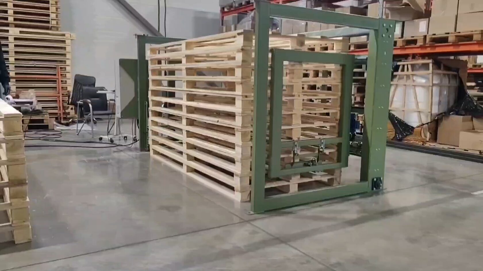 Подготовка производственного помещения: две недели, сотни поддонов и тысячи мелочей