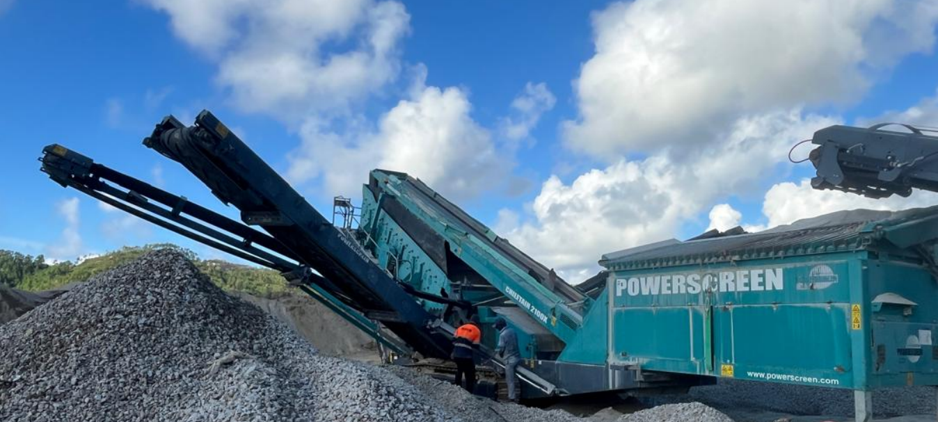 Powerscreen Chieftain 2100x 3deck — в наличии мобильная сортировочная установка