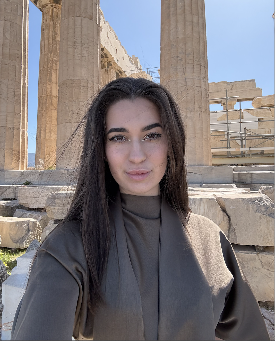 Лаура Льямас