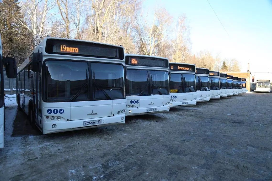 Транспорт ижевска автобус. Автобусный парк Ижевск. Новые автобусы. ООО ИПОПАТ-Север автобусы Ижевск Пермь. ИПОПАТ И грузовик РТ,.