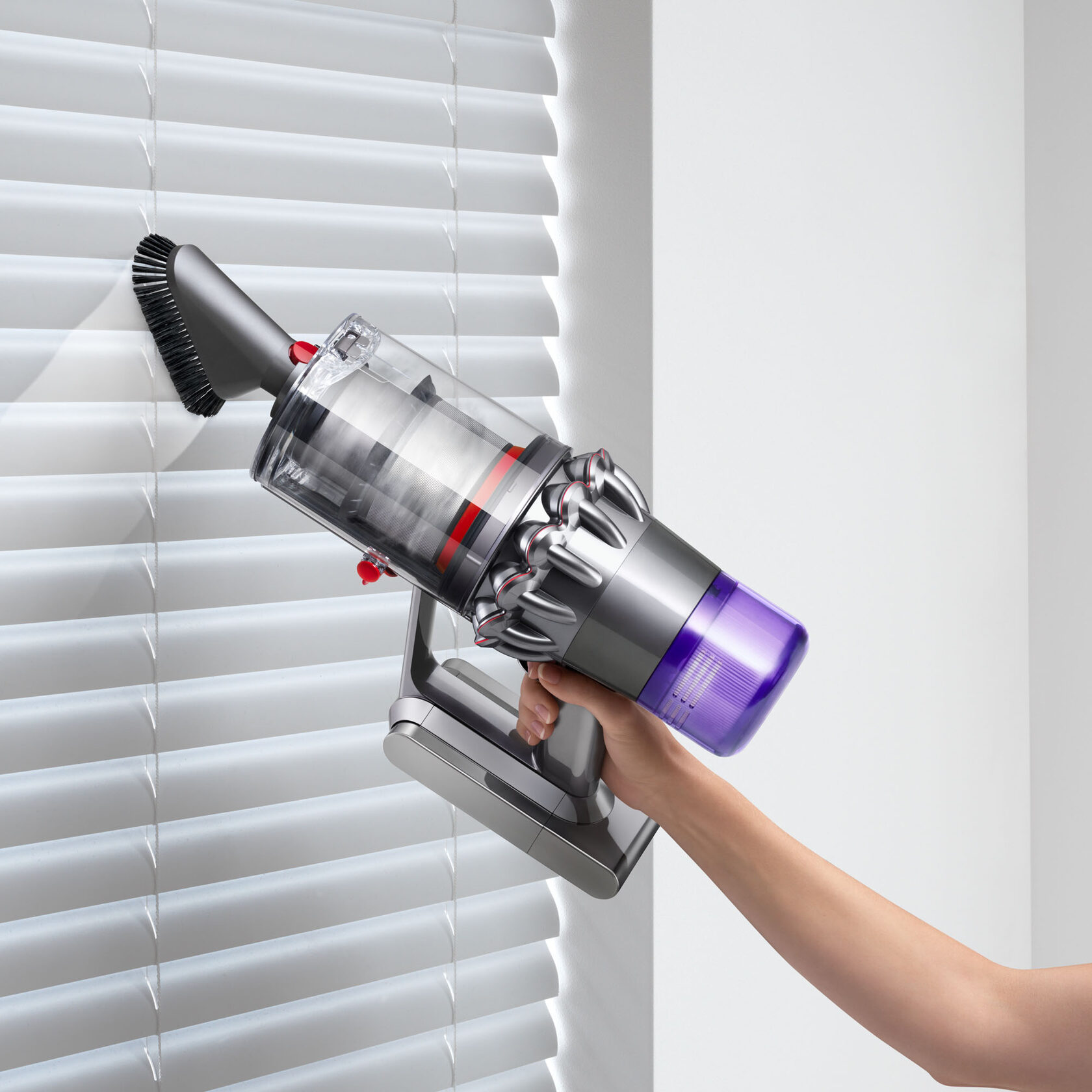 Контакты сервисного центра Dyson в Москве и области