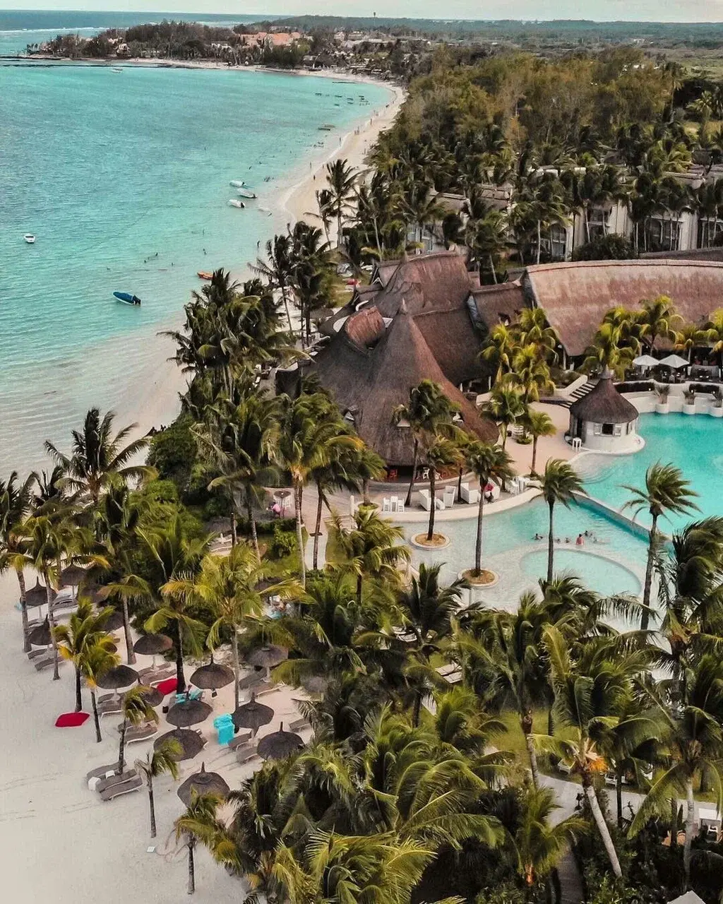 Dinarobin Beachcomber 5★ на Маврикии