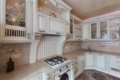 Кухни с фасадом из массива фото 2