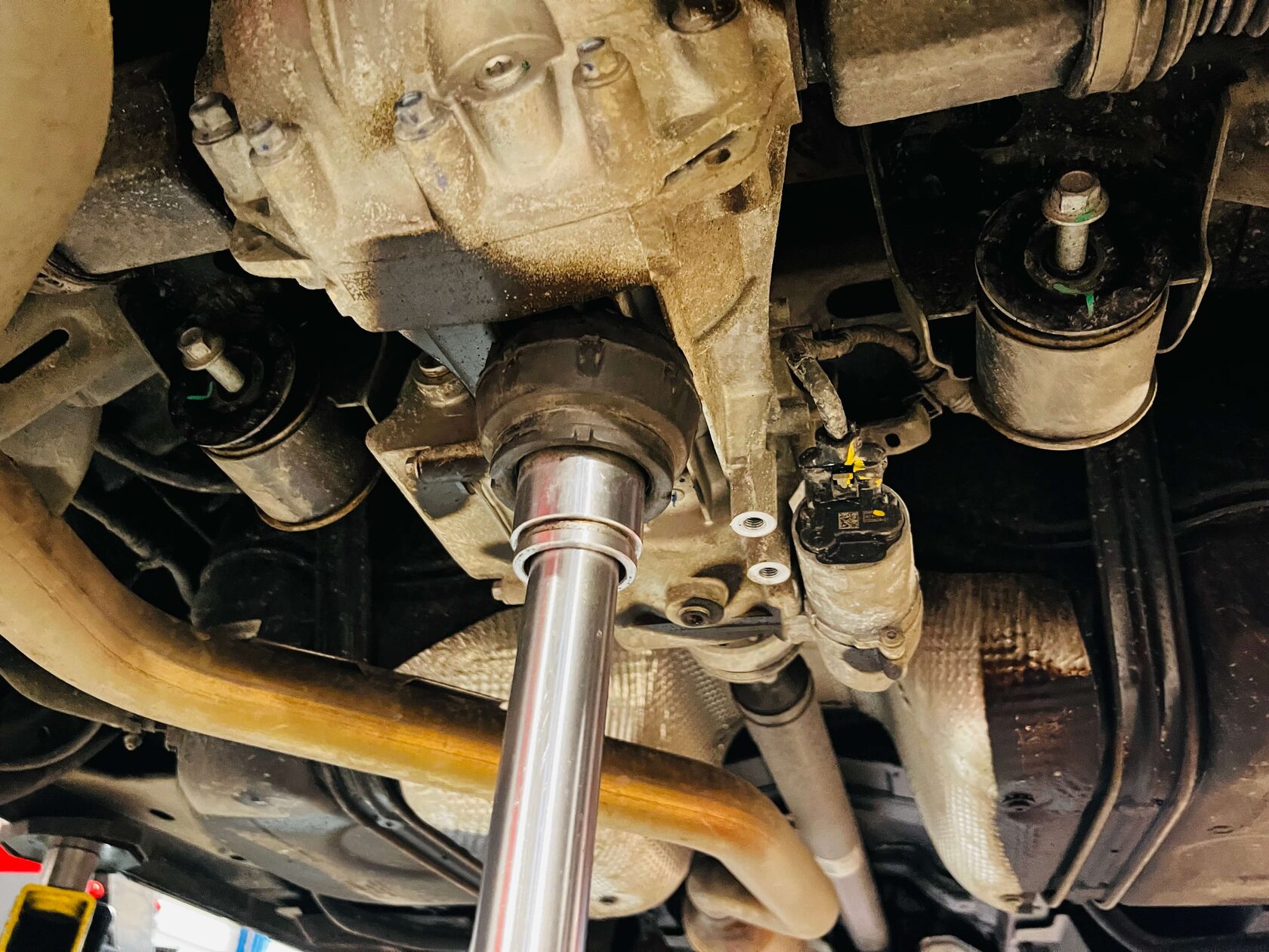 Стойка для фиксации редуктора Haval