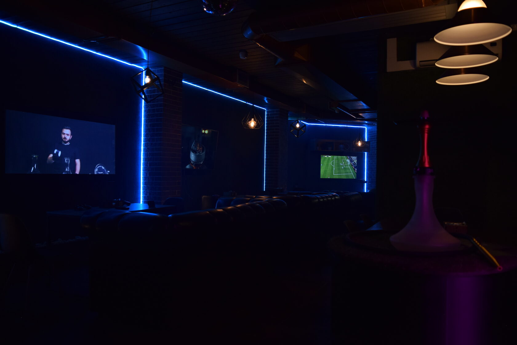 Skver Lounge Bar Ростов. Лаунж парк Монплезир Ижевск.