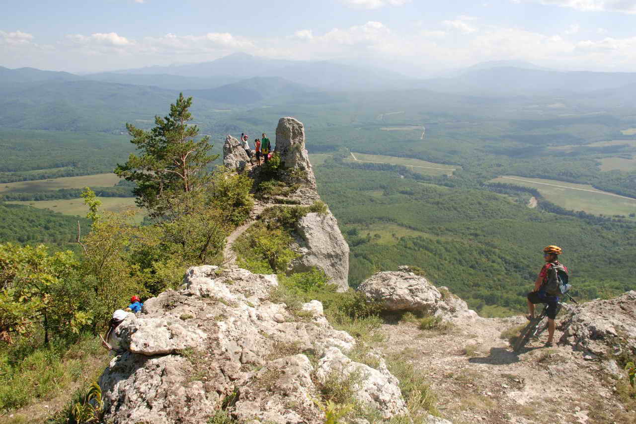 Каменномостский подслушано в хаджохе. Лаго Наки MTB. Графство Хаджох Лагонаки. Анатолий Калинин Хаджох. Вербин Денис Хаджох.