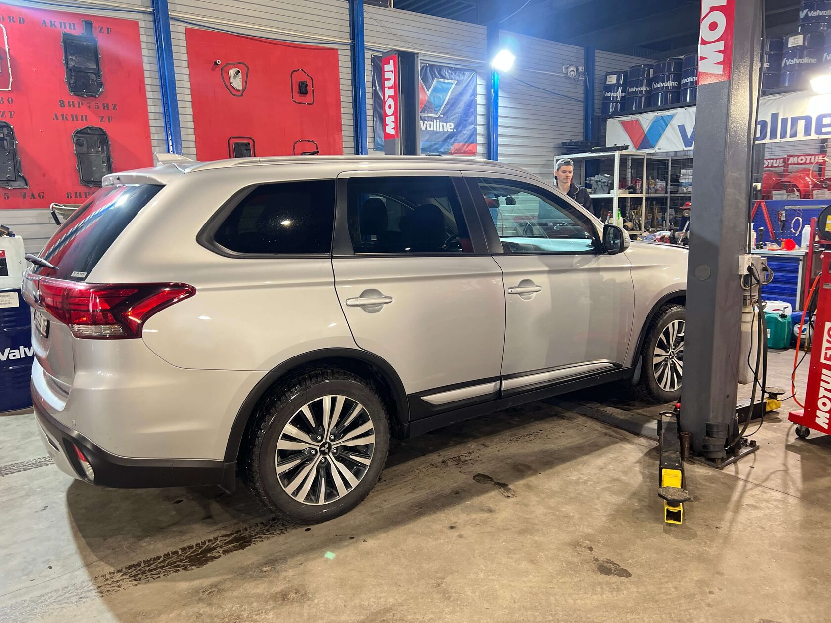 Проверка антифриза рефрактометром Mitsubishi Outlander