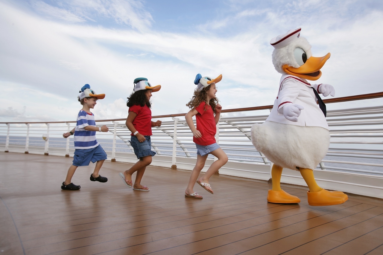 On a cruise with children