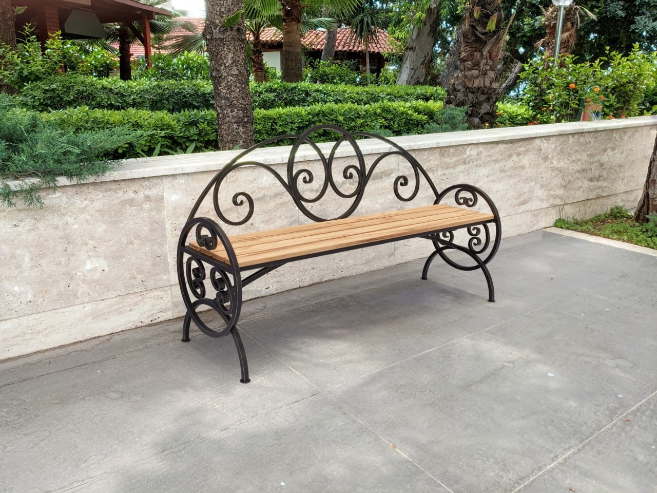 Ажурная скамья для дачи — ковка и дерево с доставкой по Санкт-Петербургу и ЛО