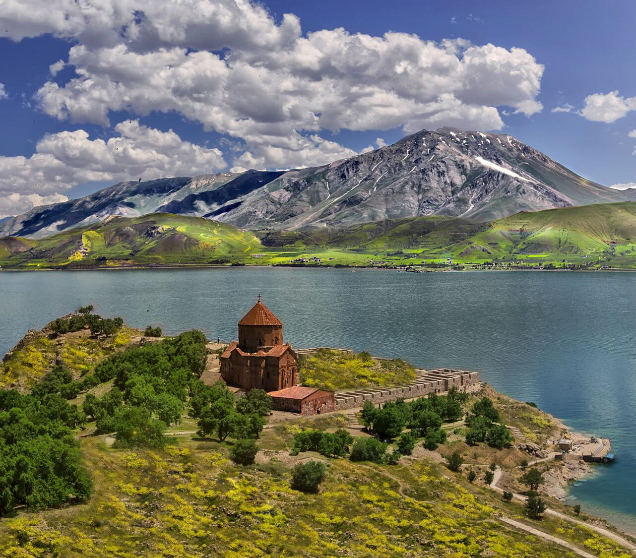 Город Севан Армения