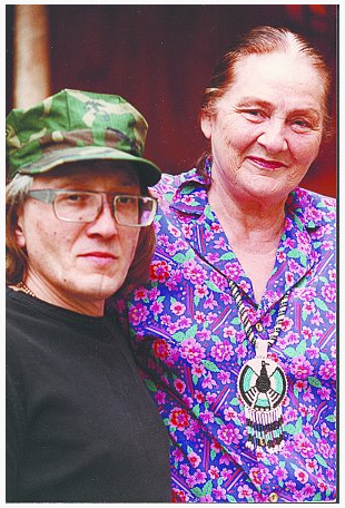 Михаил Шемякин с матерью Юлией Николаевной