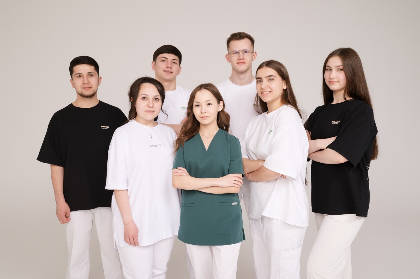 Ассистенты стоматологии Клевер