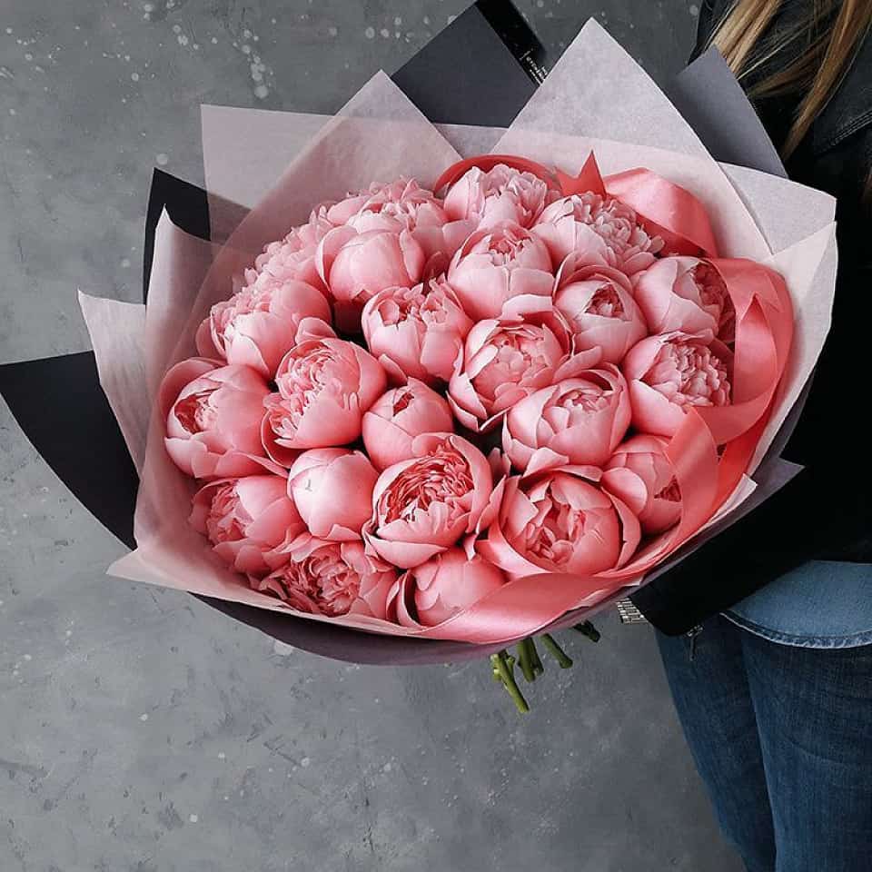 Bouquet of 19 Pion Koral Sharm