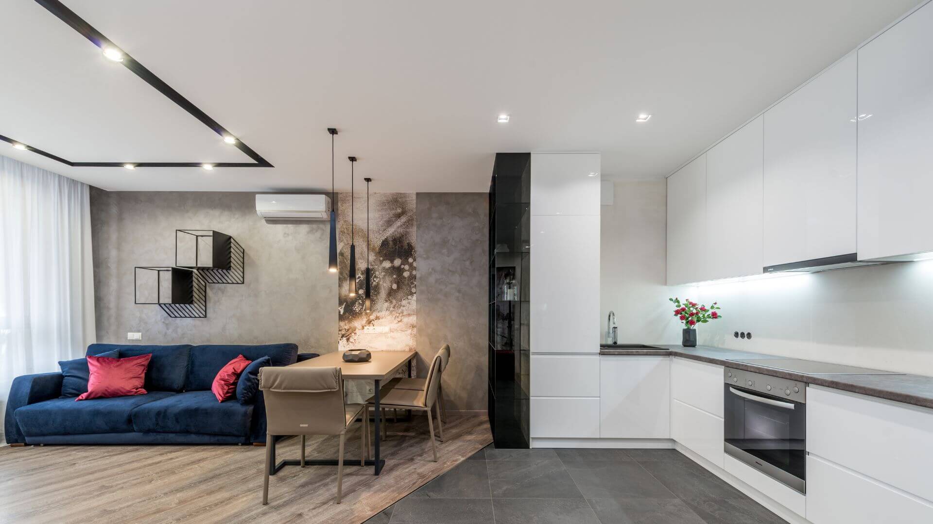 Современный настенный кондиционер в квартире в Орше