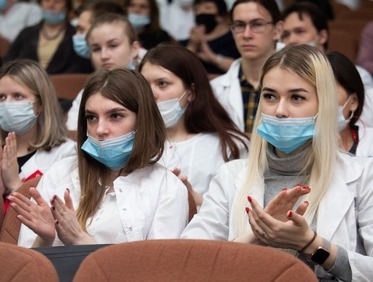 Заказать медицинскую конференцию "Головные боли: от теории к практике"