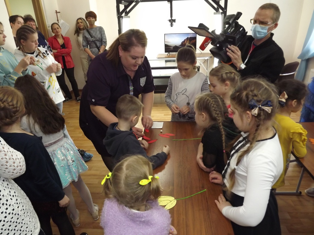 Краснореченская 51 хабаровск планета взросления. Планета взросления. Планета взросления. Хабаровская анимационная студия мечталёт. Студия воскресенье анимационная.