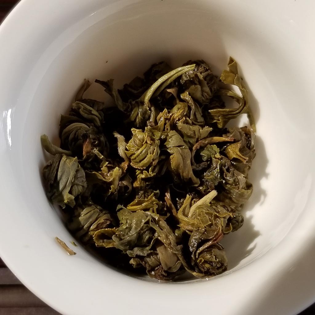 Unrolled Pearl Leaves after Steeping