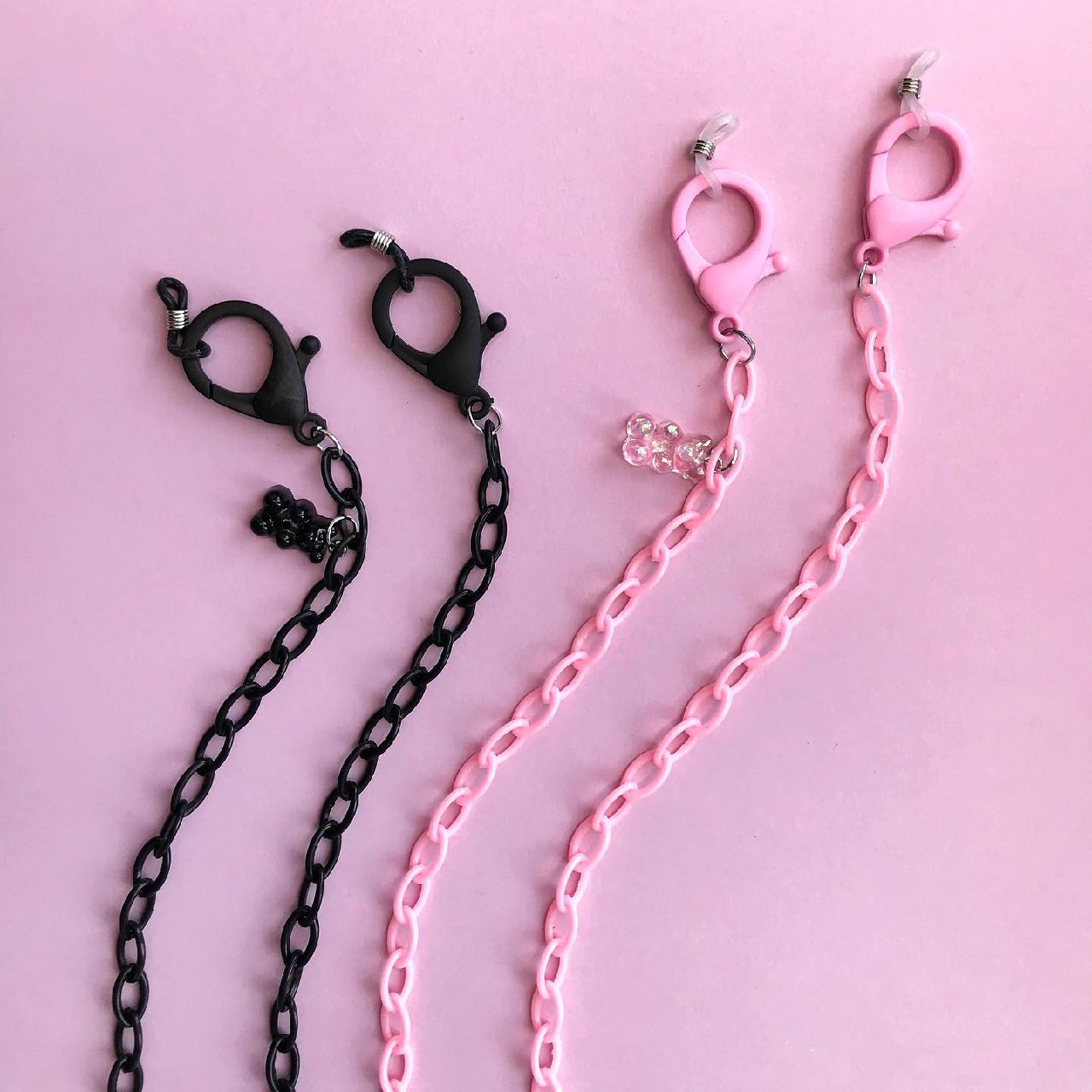 пластиковые цепочки для очков черная и розовая