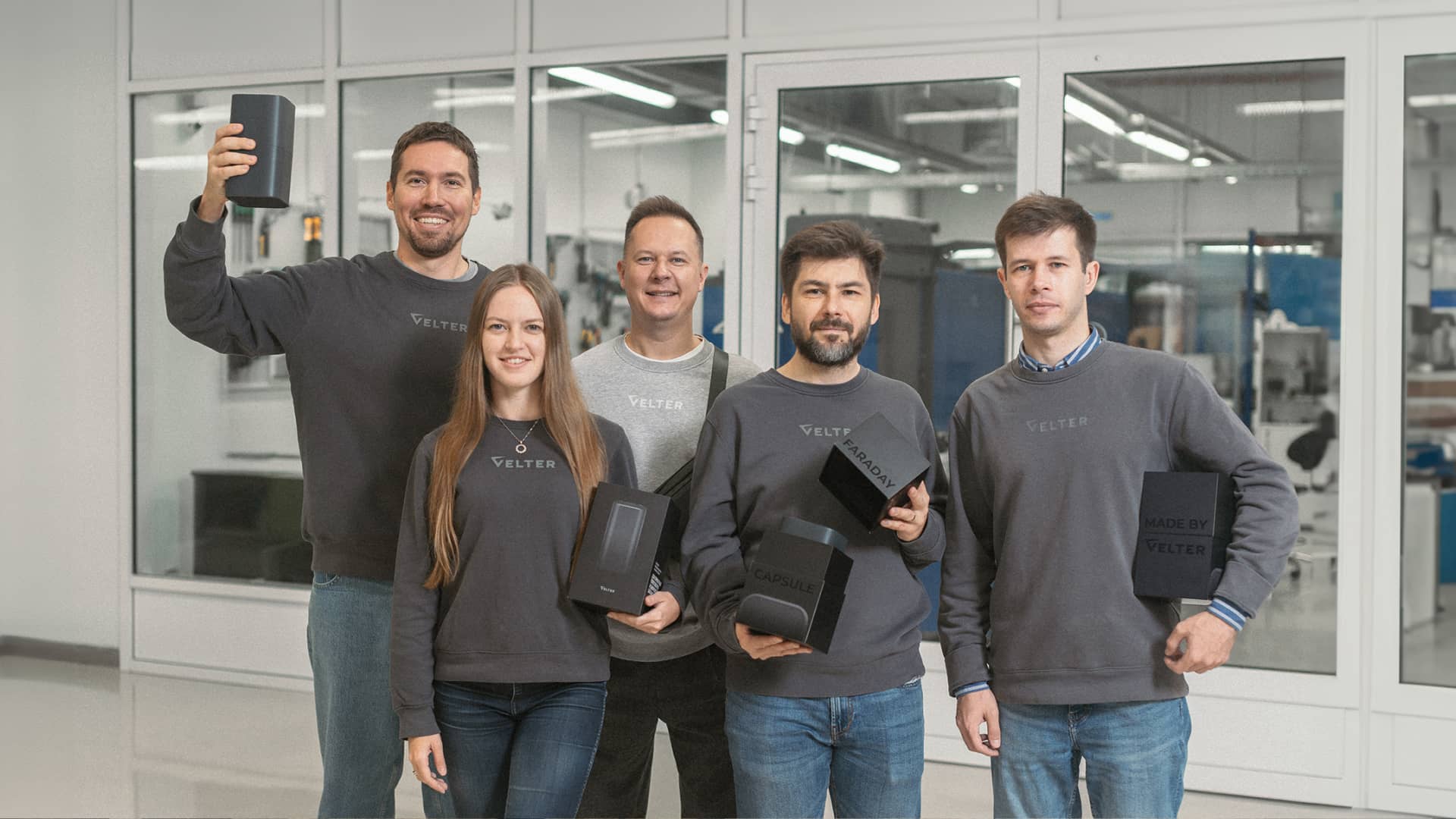 Velter отмечает пятилетний юбилей