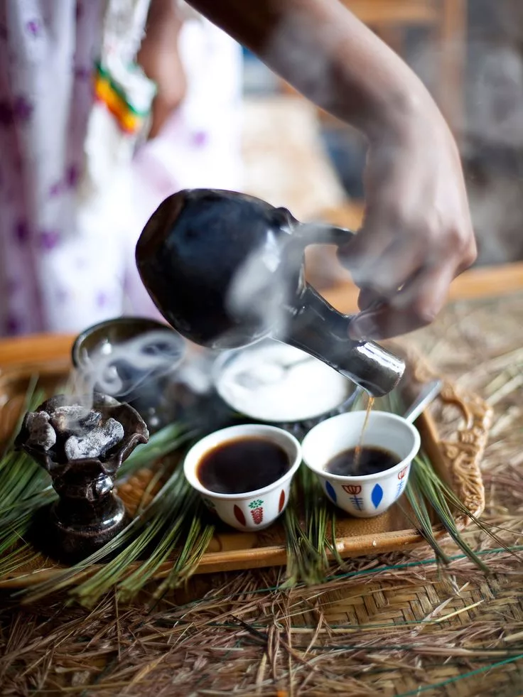 Кофейная церемония в арабских странах. Кофейная церемония в Эфиопии. Чайная церемония. Кофейная церемония. Чайная церемония Африка.