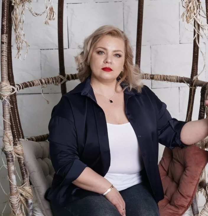 Оксана Королева