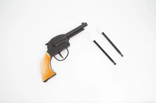 Пистолет из бумаги для веселых детских игр
