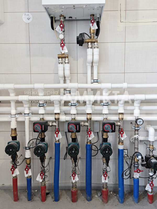 Монтаж котельной с полипропиленовой обвязкой и насосно-смесительными узлами с трехходовыми клапанами с сервоприводами