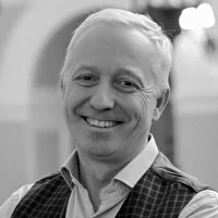 Борис Агатов