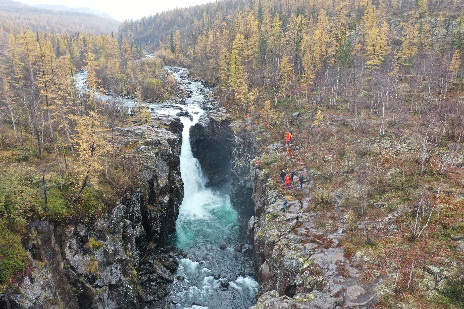 Водопад на плато Путорана