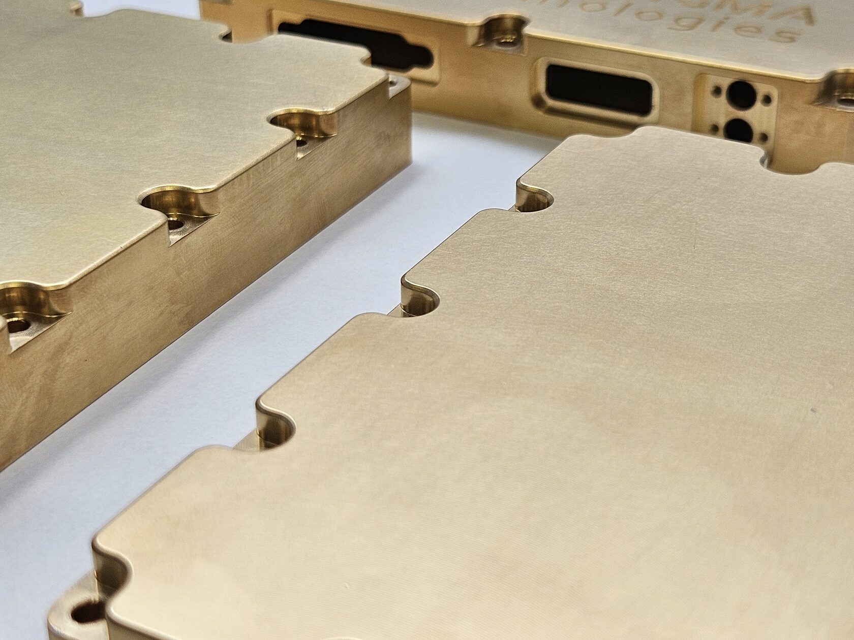 Smallsat housing with 1 µm gold coating/CNC working parts details 