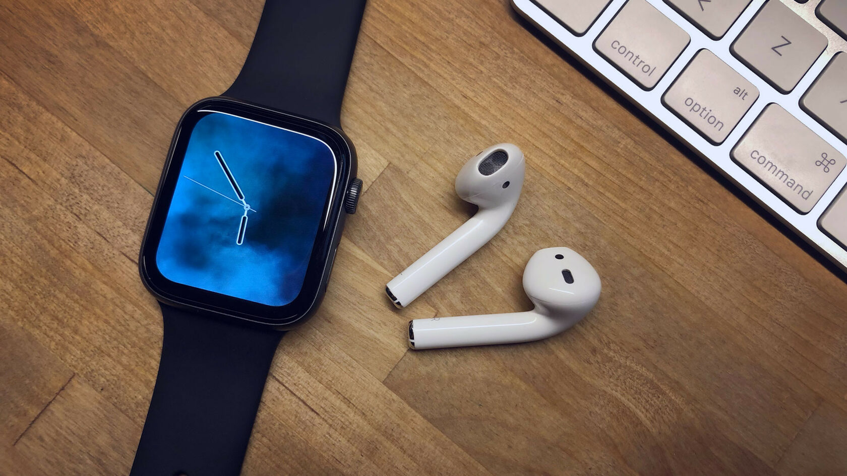 Часы телефон айфон 8. Эппл вотч наушники. Apple watch 7 и AIRPODS. Беспроводные наушники Эппл вотч. AIRPODS Pro AIRPODS 2 Apple watch.