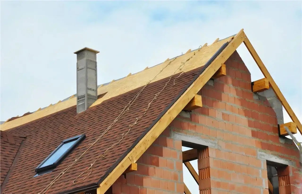 Укладка кровли и монтаж крыши в Воронеже