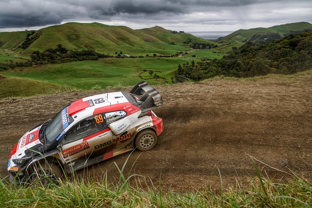 Калле Рованпера и Йонне Халттунен, Toyota GR Yaris Rally1 (A-6633), ралли Новая Зеландия 2022