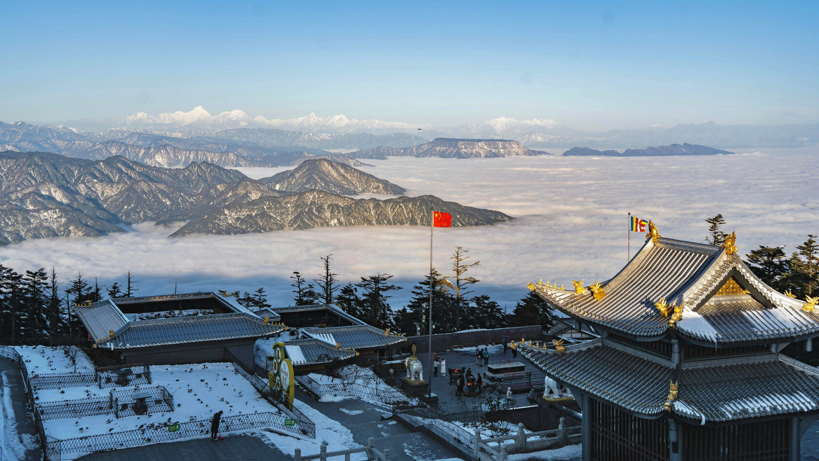 Гора Эмэйшань. Китай