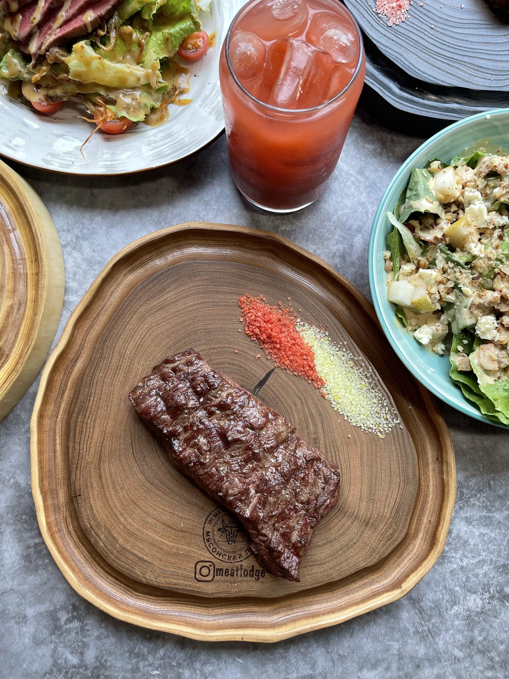 Мясонская ложа отзывы. Мясонская ложа, Санкт-Петербург. Мясонская ложа ул Рылеева 23 Санкт-Петербург. Мясная ложа Санкт-Петербург ресторан. Ресторан ложа Санкт-Петербург