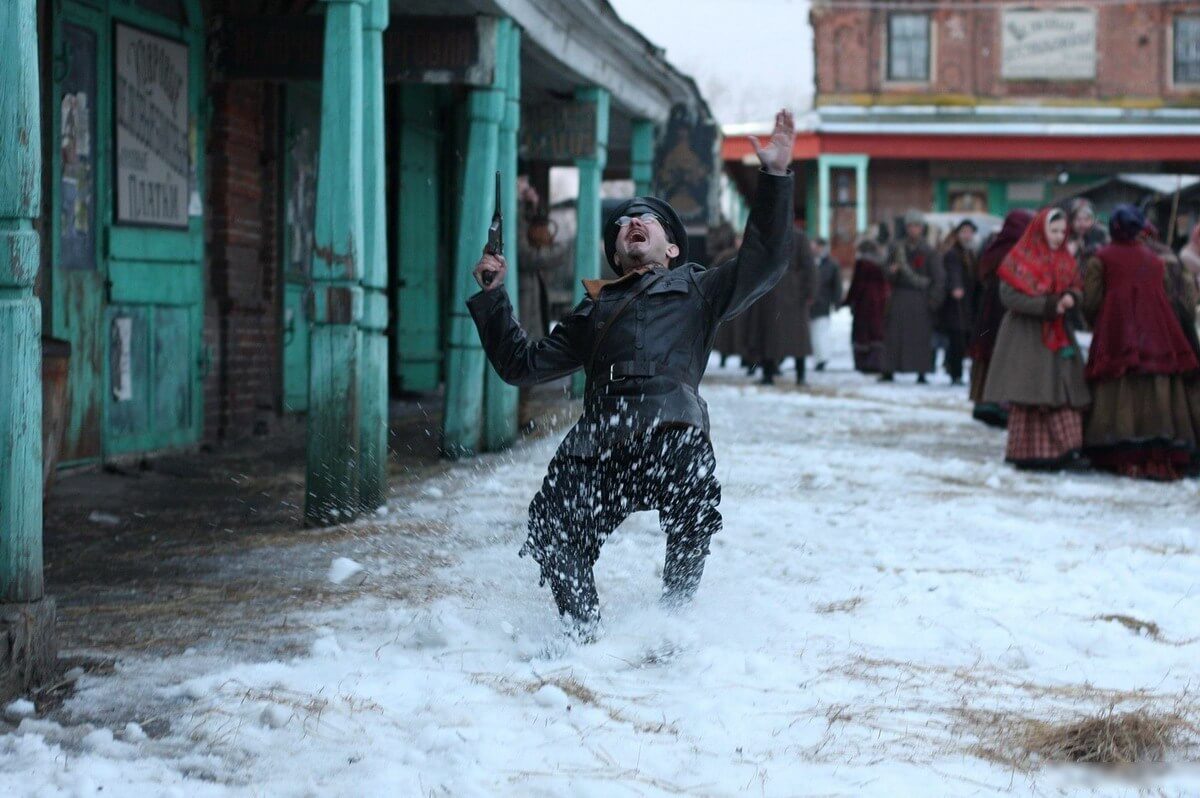 Выстрел в голову фото