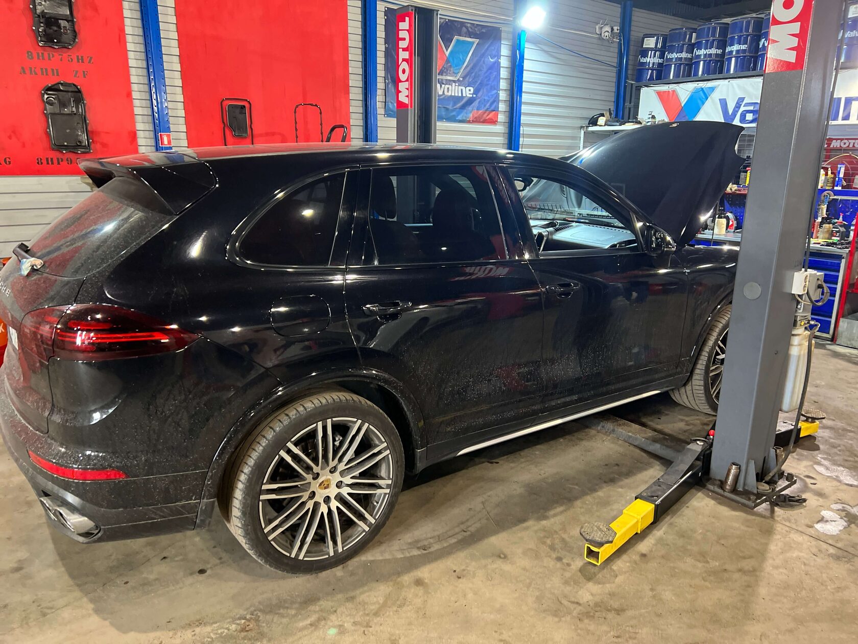 Проверка антифриза рефрактометром Porsche Cayenne 958