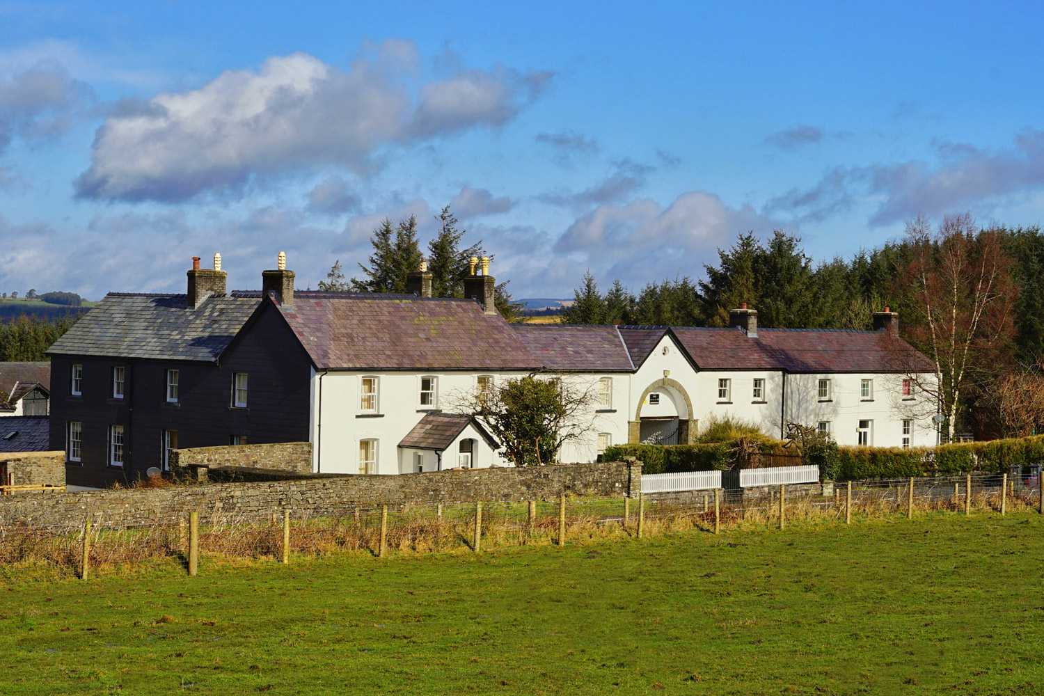 Beautiful farmhouse holiday rental in Brecon Beacons, Wales