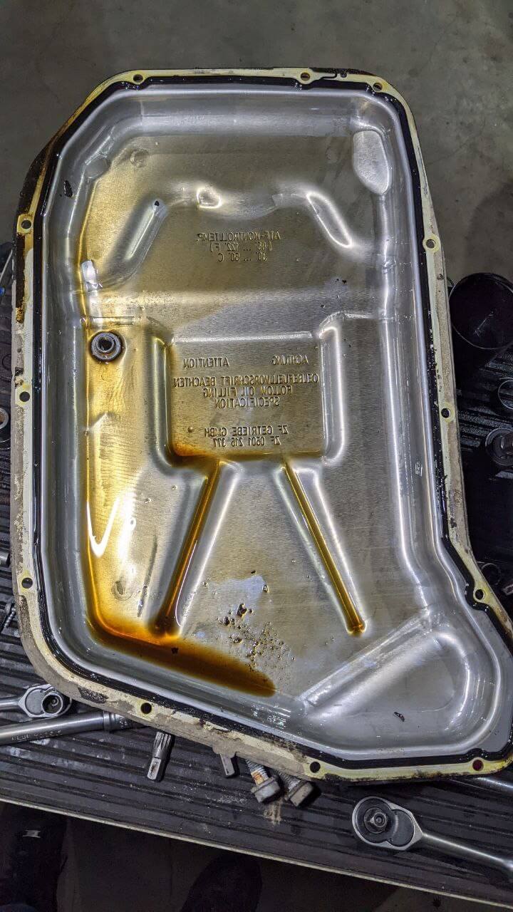 Чистый поддон АКПП Audi