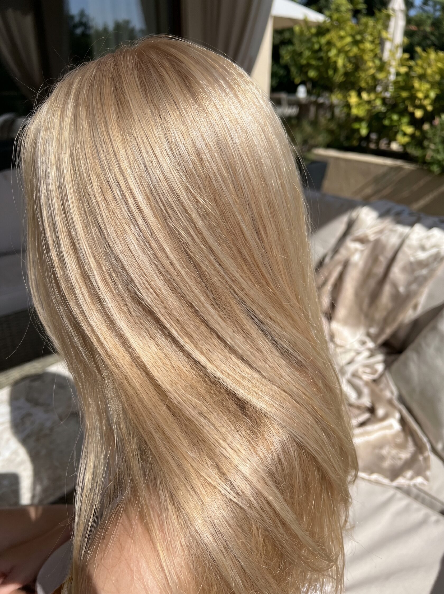 шампань блонд с деликатным золотистым оттенком