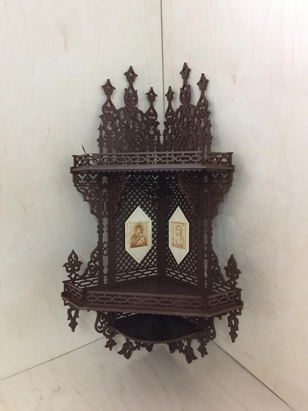 Иконостас угловой с образами