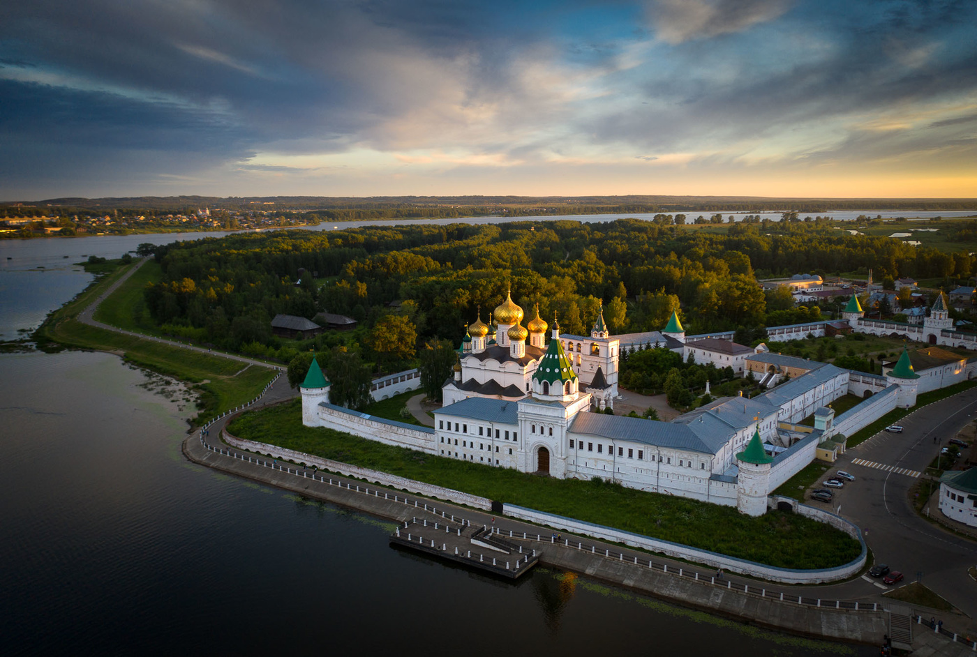 Троицкий собор Кострома зима