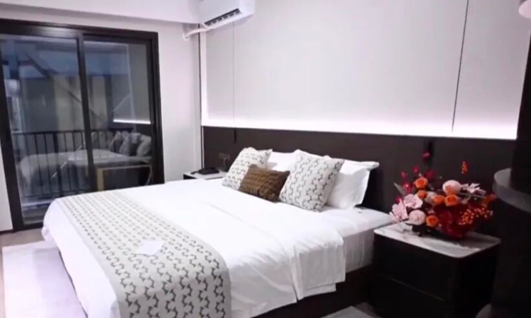 Kikori modular hotel guest room in Papua New Guinea, part of a 3,275-square-meter project
