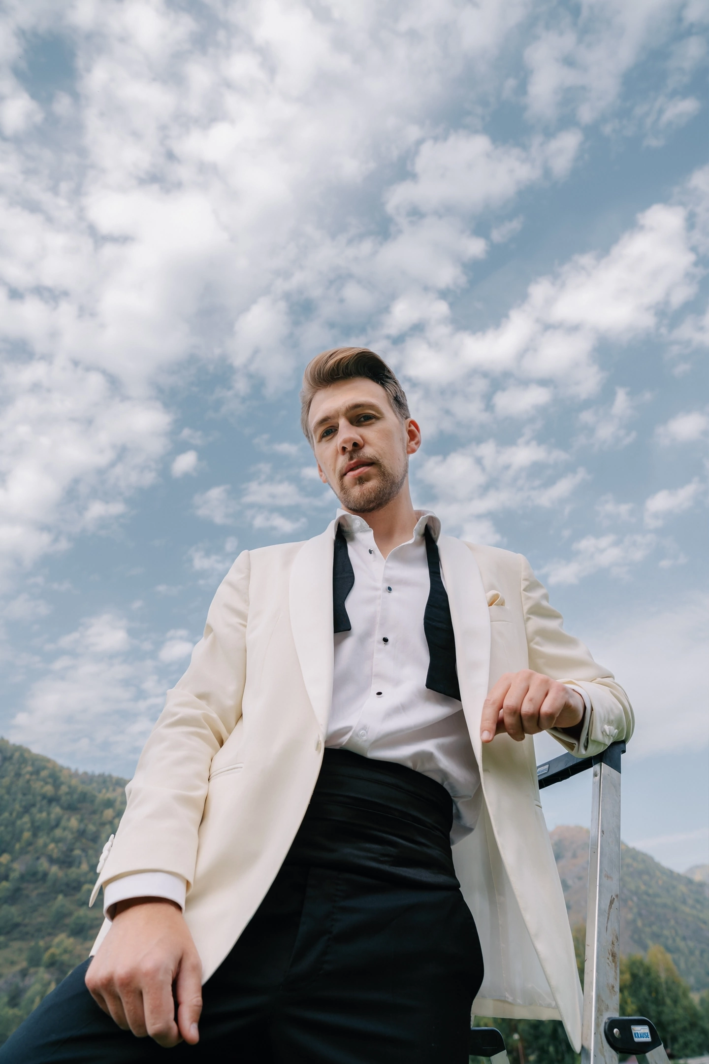 Ведущий публичных мероприятий Никита Анисимов