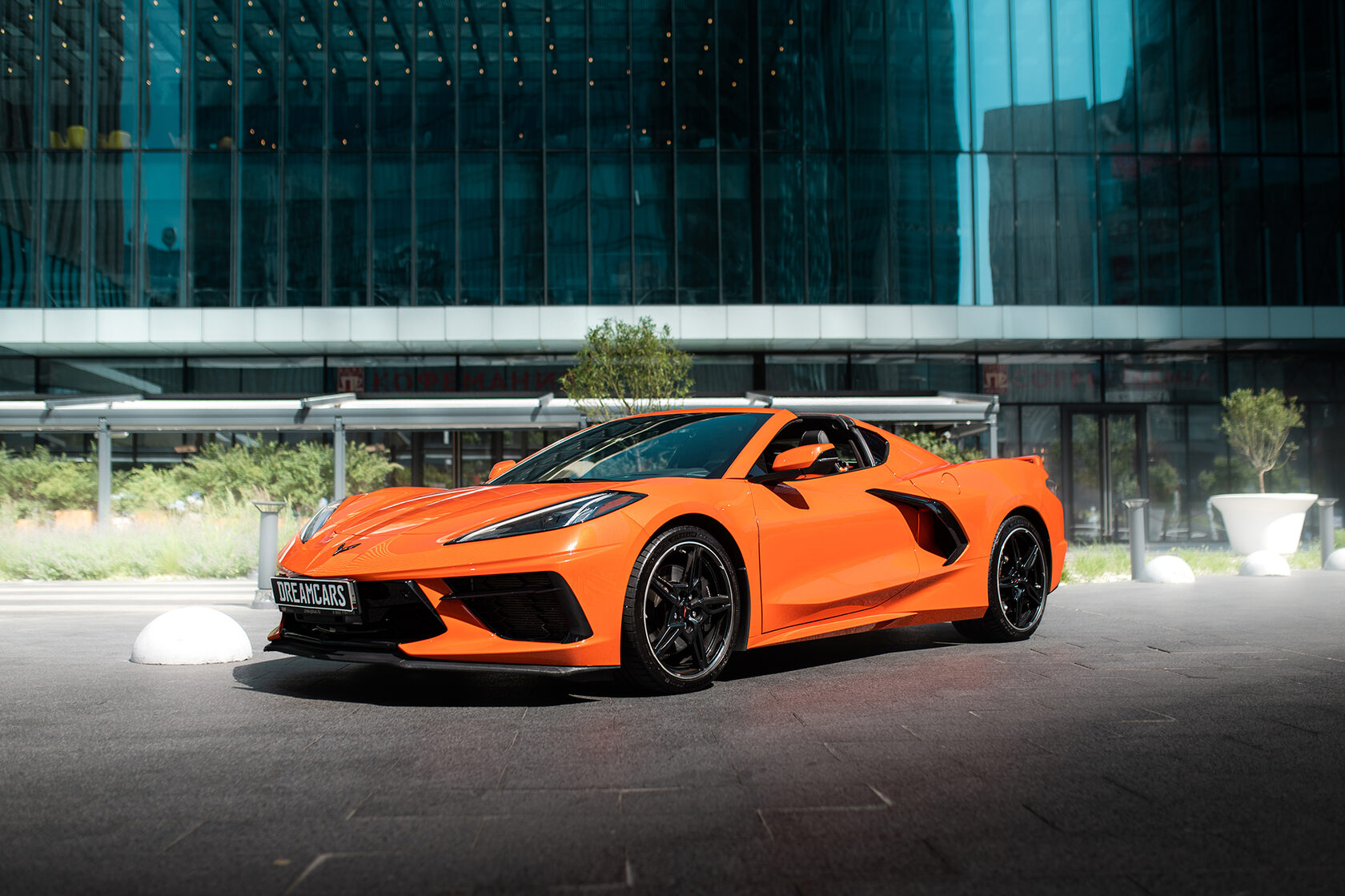 Аренда Chevrolet Corvette C8 в Москве, прокат Шевроле Корветта c ...