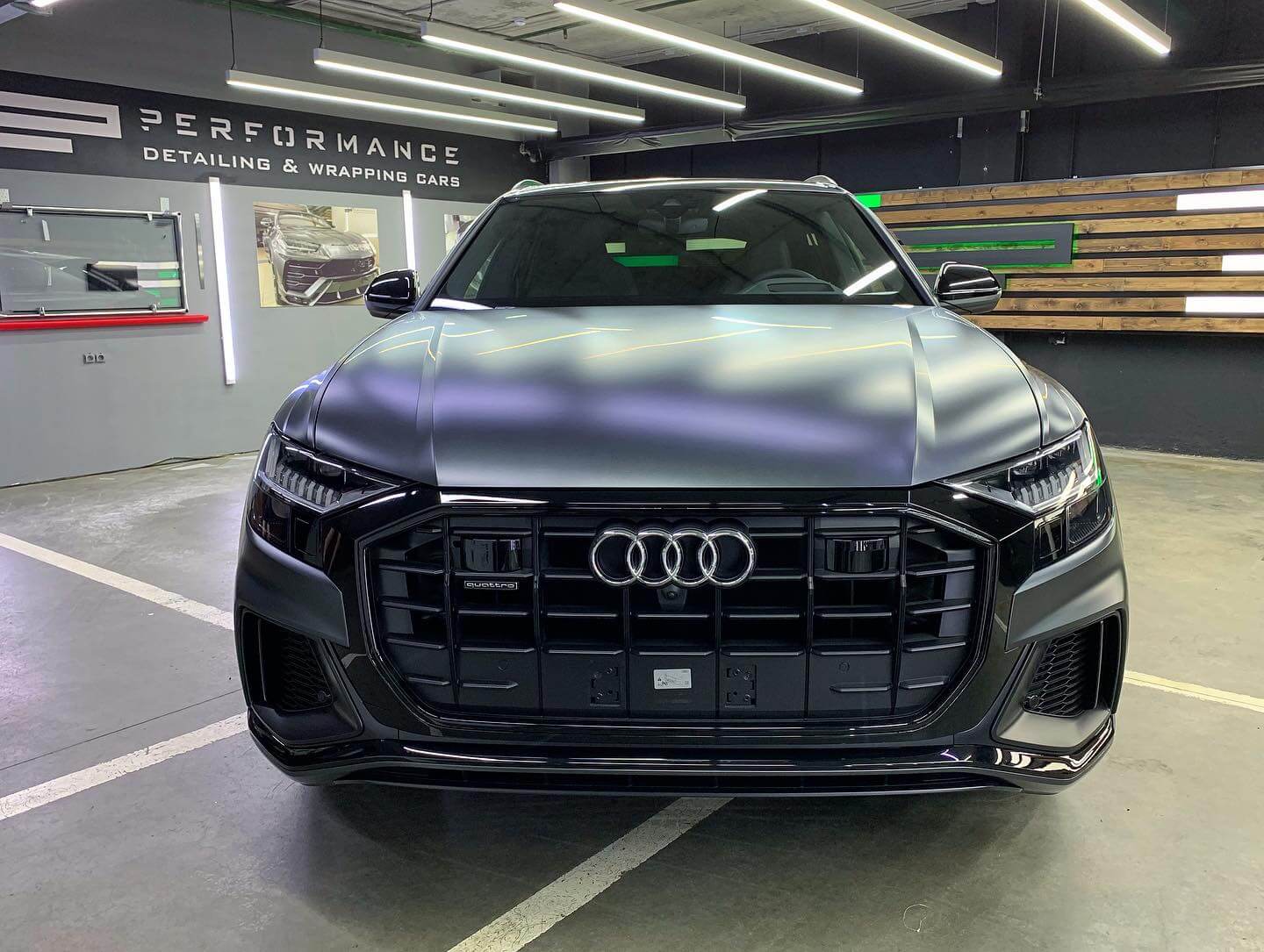 Оклейка винилом авто — цены на оклейку автовинилом в СПБ от 150 000 руб.