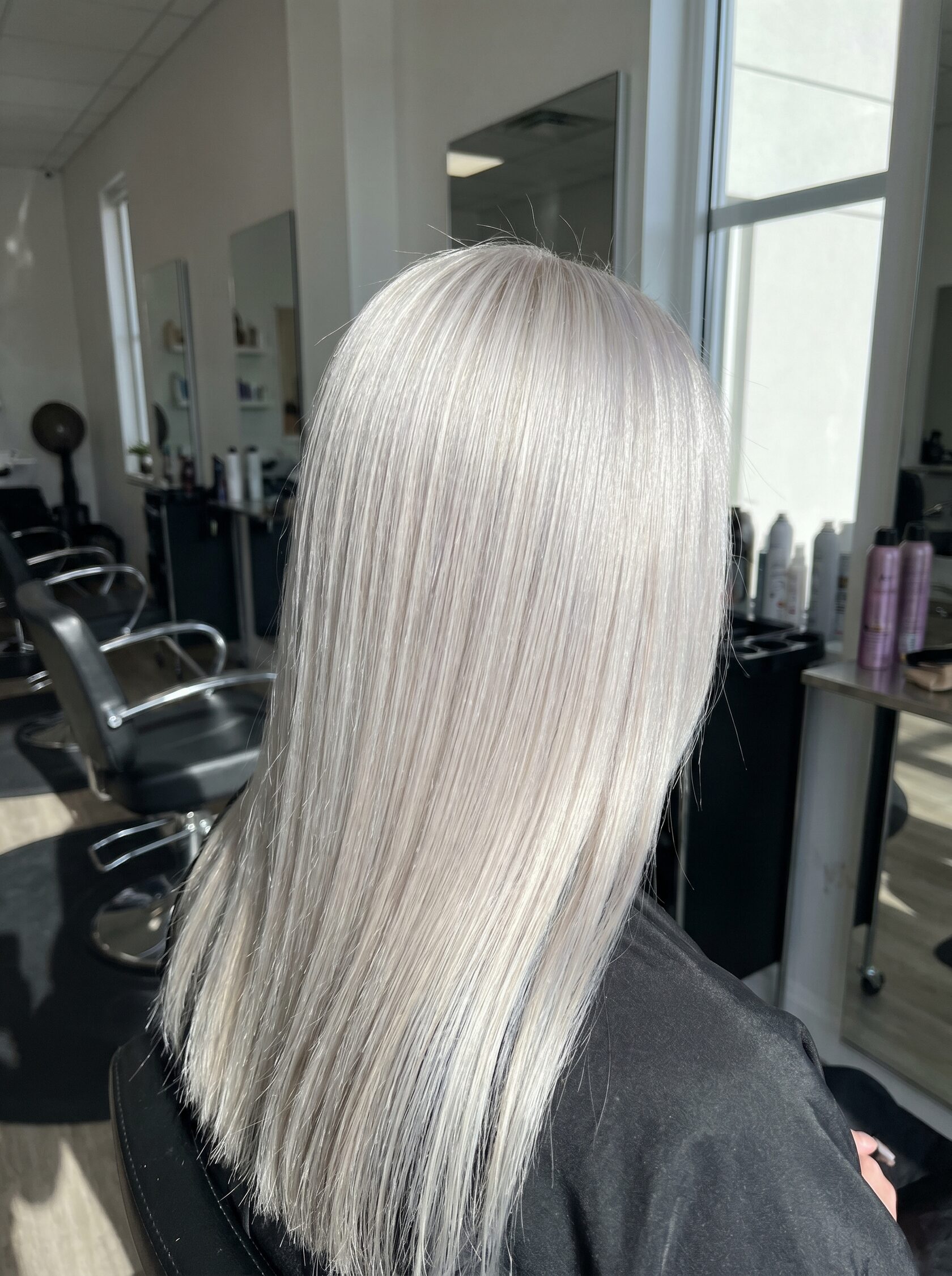 светлые волосы в оттенке арктический блонд без желтизны